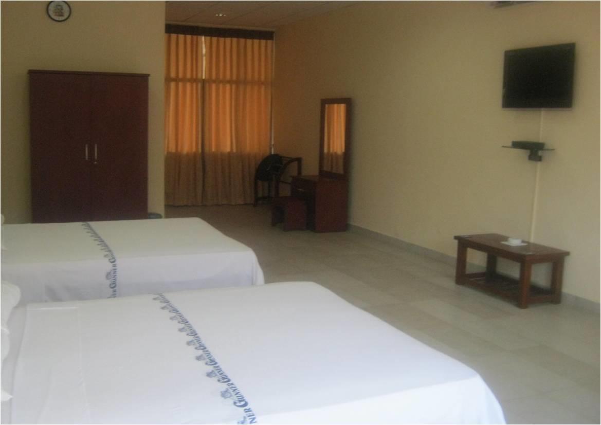 Gunners' Club - Minneriya Phòng bức ảnh